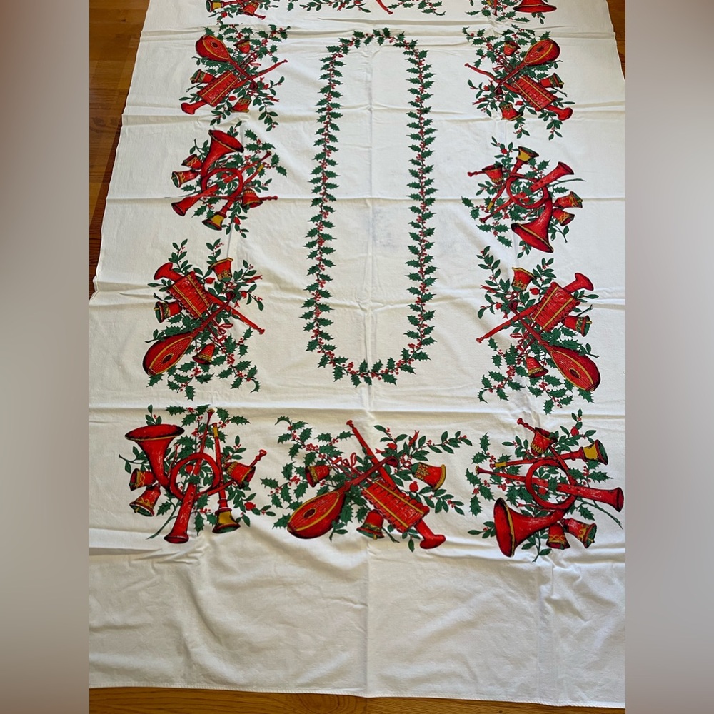 Fallani &‎ Cohn made in USA all cotton mid century heavy tablecloth-Christmas